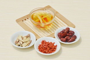 滋補藥不會吃壞身子 別中了謠言的 毒